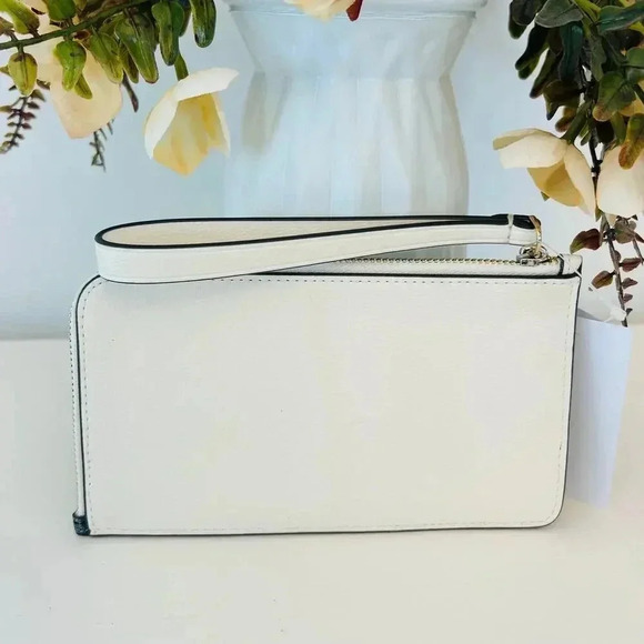 Kate Spade NYC Big Apple Small L-zip Wristlet - Picture 2 of 5